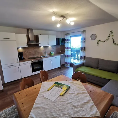 Farm stay Nussbaumer Am Irrsee Tiefgraben