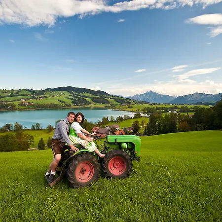 Agroturismo Nussbaumer Am Irrsee *