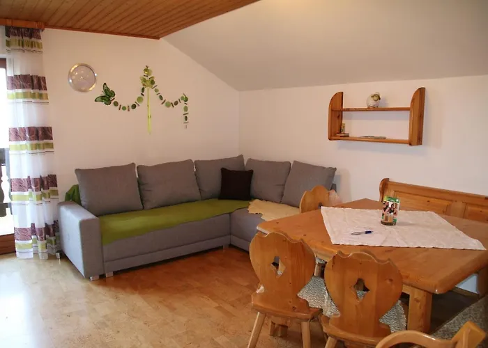 Nussbaumer Am Irrsee Farmház