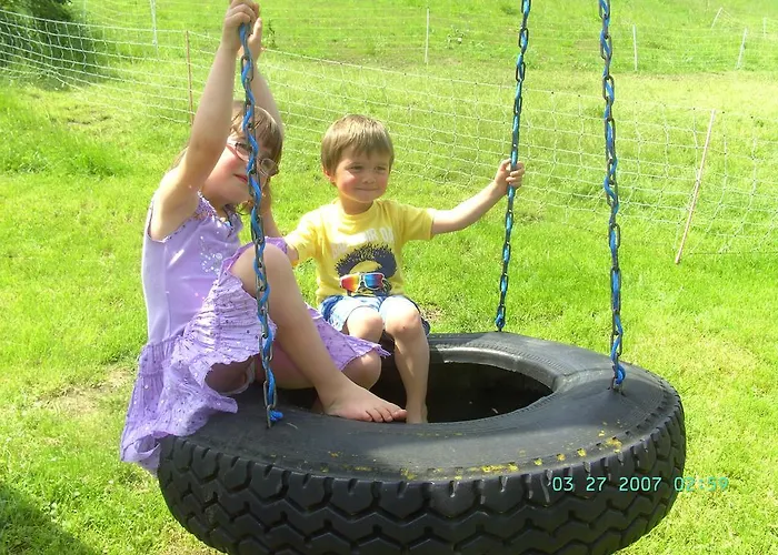 Nussbaumer Am Irrsee 팜스테이